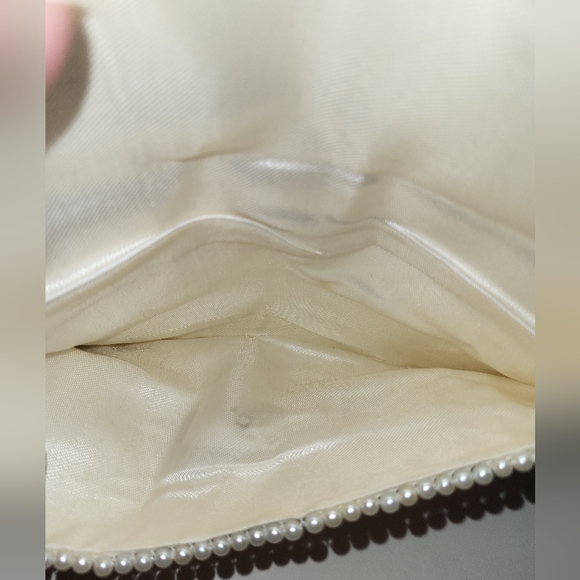 Beautiful Kane M Vintage pearl encrusted evening clutch - Picture 3 of 4